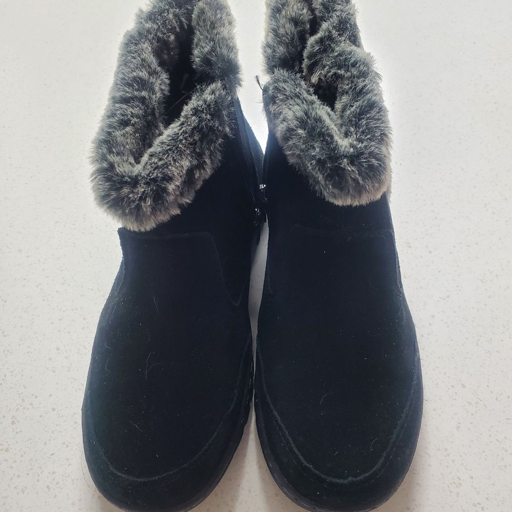 Women's Black Fur-Lined Ankle Boots
